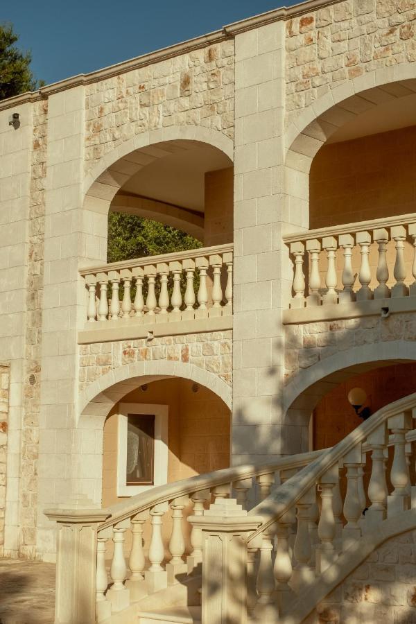 Holiday Gli Archi ฟาซาโน ภายนอก รูปภาพ