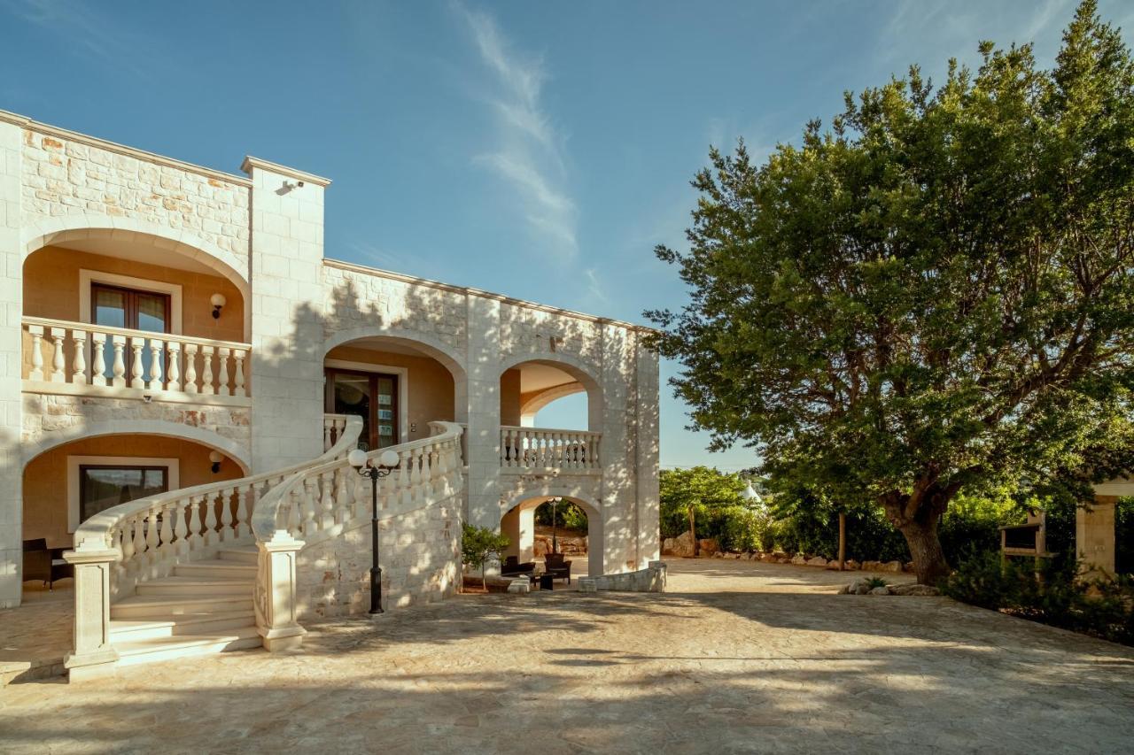 Holiday Gli Archi ฟาซาโน ภายนอก รูปภาพ