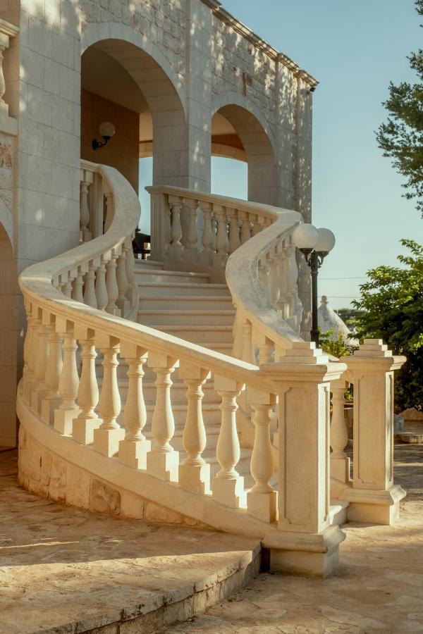 Holiday Gli Archi ฟาซาโน ภายนอก รูปภาพ